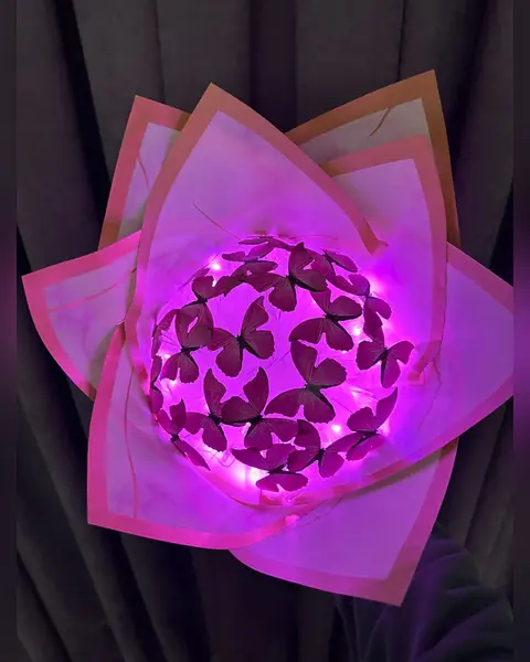 Pembe Işıltılı Kelebek Buketi